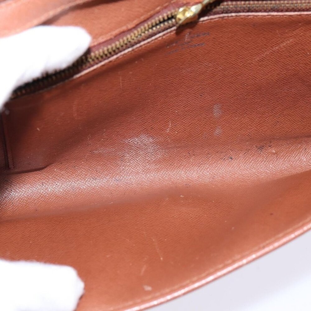 Authentic LOUIS VUITTON Monogram Bordeaux 27 Shoulder Bag M51797 LV - Picture 2 of 16